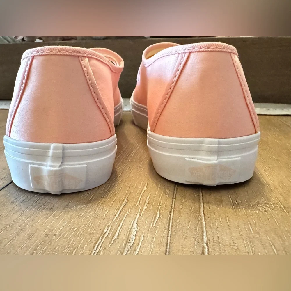 Vans Mary Jane Sneakers in Ballet Pink Satin w/Buckle, NWOB, Women’s Multiple - Picture 9 of 15